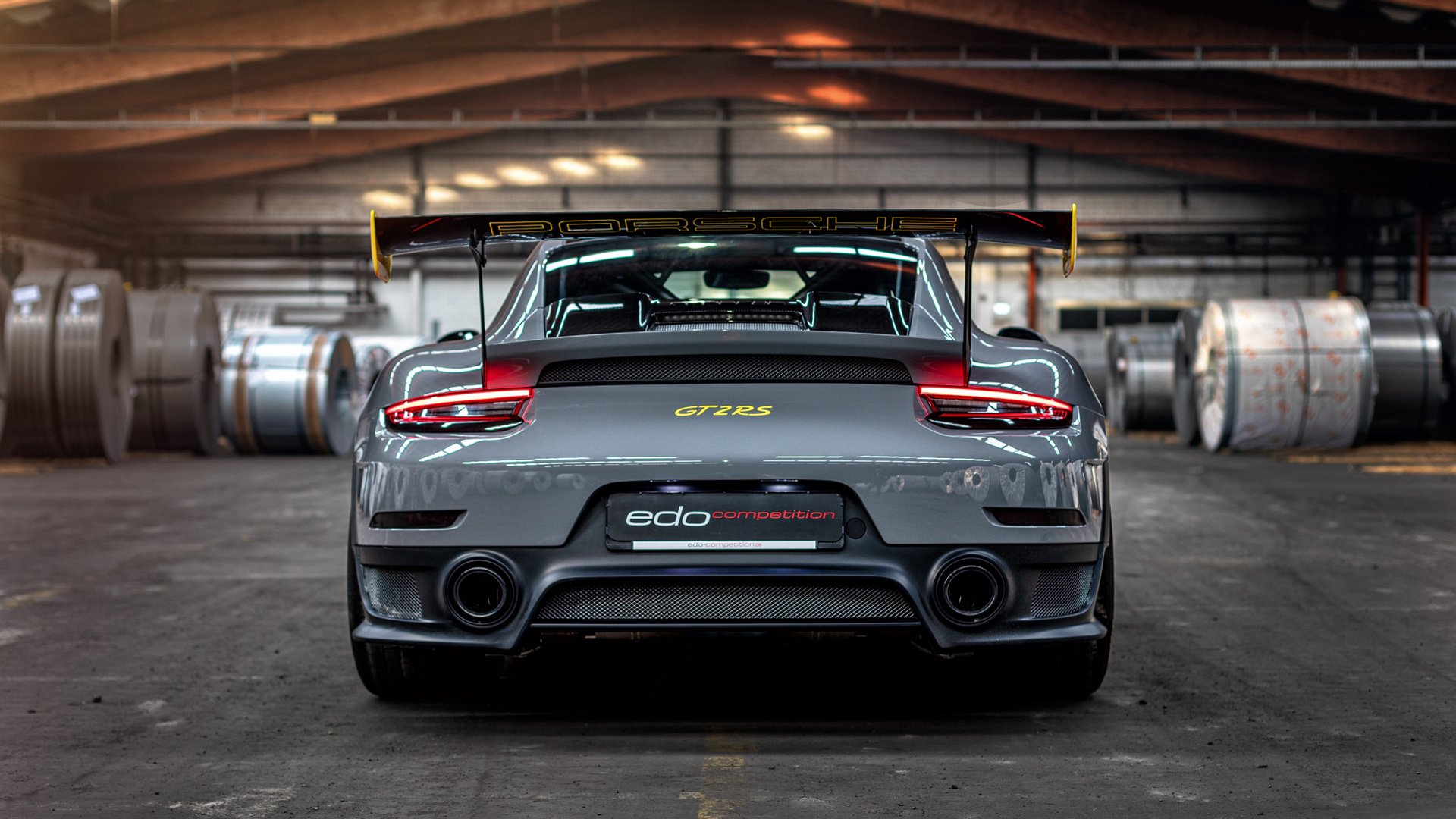 英超逆转奇迹：逆境中铸就的传奇一幕，英超分差最多逆转夺冠