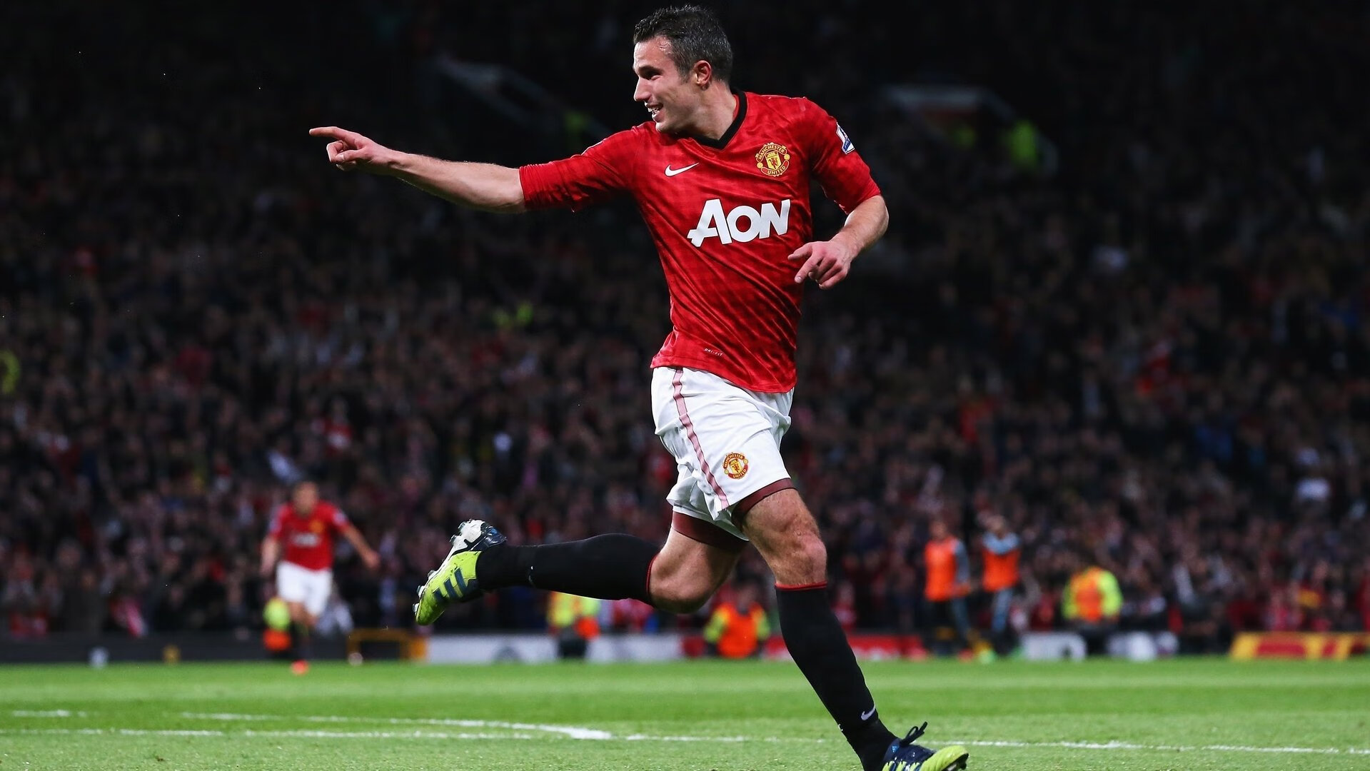 “天生的竞速者”——顶尖豪车的极限性能展示，豪华竞速技巧